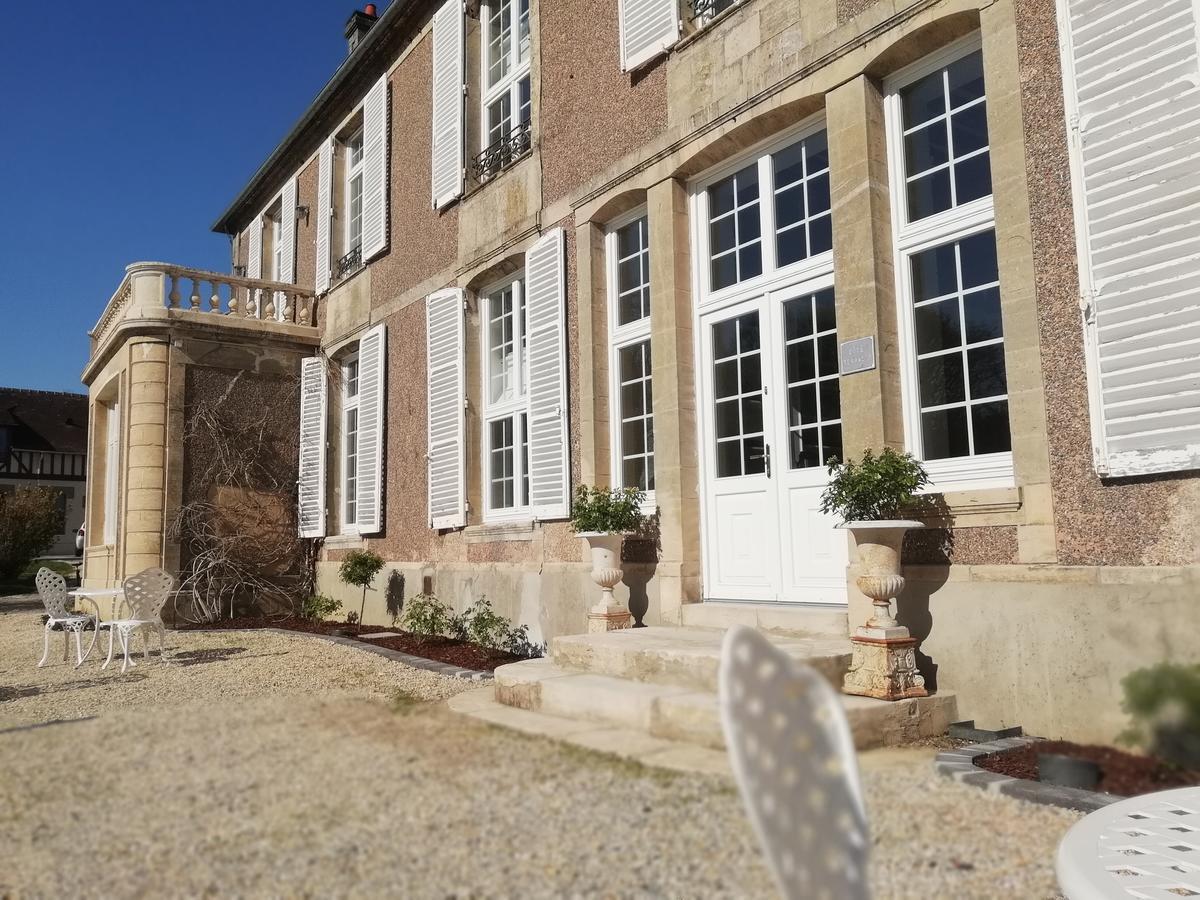 Hotel Domaine De Bayeux Exterior foto